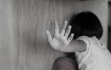 Cha mẹ vô tư đăng hình ảnh con lên mạng: Con được quyền cấm, phụ huynh có thể bị ngồi tù hoặc chịu phạt hơn 1 tỷ đồng