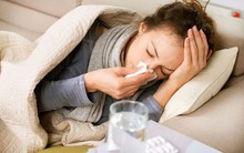 Đau họng cả tháng không khỏi, đi khám bác sĩ chỉ ra nguyên nhân không ngờ tới