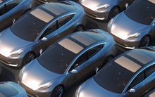 Cuộc cách mạng xe điện gặp vấn đề lớn: Sản xuất “hụt hơi” vẫn còn ít để bắt kịp mục tiêu tương lai