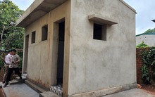 Lập đoàn kiểm tra việc xây hàng loạt nhà vệ sinh 200 triệu đồng/căn