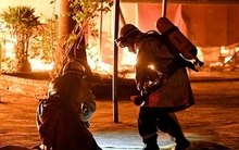 Cháy nhà hàng Bò tơ trên đường Lê Đức Thọ, Hà Nội