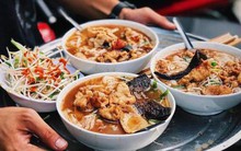 Sự khác biệt trong món Phở: Vào quán vẫn gọi Phở Việt nhưng có nơi xào bò ướp cùng rượu vang, có nơi ăn kèm ba chỉ chiên giòn