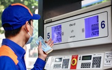 Đề nghị xem xét lại quan điểm đánh thuế tiêu thụ đặc biệt với xăng