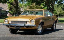 Những mẫu xe 'bất ngờ' thành công về doanh số