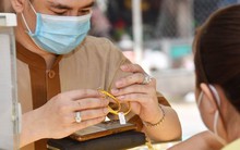 Thị trường vàng vẫn "ngóng" quy định mới