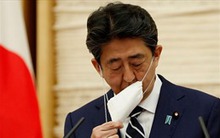 Cựu Thủ tướng Nhật Bản Shinzo Abe bị bắn ngã gục khi đang phát biểu