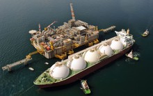 Châu Âu tranh giành khí đốt làm tổn thương các quốc gia nghèo