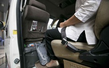 Thái Lan bắt mọi người ngồi trong xe đều phải thắt dây an toàn