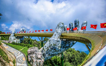 Cầu Vàng tại Việt Nam khiến cả thế giới “phát sốt”: Xuất hiện trong phim nước ngoài, nhận cơn mưa lời khen từ truyền thông quốc tế