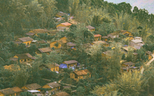 Say đắm trước vẻ mộc mạc ở ngôi làng cổ trăm tuổi ‘bị lãng quên’ ở Hà Giang