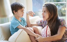 Khi trẻ mắc lỗi, cha mẹ nên nhớ 4 điều khi nhắc nhở để con không bị tự ti