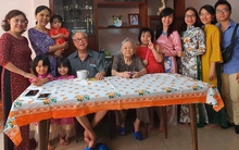 Cả gia đình nhiều thế hệ ở TP.HCM cùng nhau đăng ký hiến tạng: "Chúng tôi chảy cùng một dòng máu, có cùng một sứ mệnh"