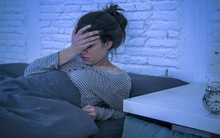 Ngày có bạn trà sữa, tối về trằn trọc cả đêm 'đâu biết ra sao ngày mai'