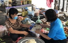 Người nghèo tại quận Long Biên (Hà Nội) được hỗ trợ 100% khi tham gia BHXH tự nguyện