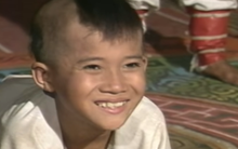 Sao nhí đáng yêu của "Cổ Tích Việt Nam" sau 30 năm: Ngoại hình điển trai, quyết theo nghề dù khó nhọc