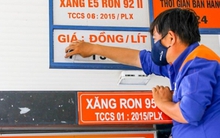 Vì sao chưa thể rút ngắn chu kỳ điều chỉnh giá xăng dầu trong nước?