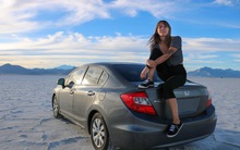 Không trả nổi tiền thuê nhà dù làm 2 công việc, cô gái chuyển sang sống trong... Honda Civic