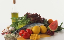 Bác sĩ nổi tiếng mách 8 bí quyết độc đáo để sống thọ hơn