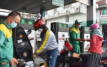 Điều hành giá xăng dầu linh hoạt, tránh gây sốc