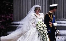 Những bí mật đằng sau chiếc váy cưới của Công nương Diana