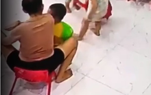 Vụ cô giáo thúc cùi chỏ vào mặt trẻ: Thu hồi giấy phép cơ sở mầm non