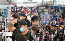 Ảnh, clip: Sân bay 3 miền "chật cứng" hành khách trước kỳ nghỉ lễ 2/9