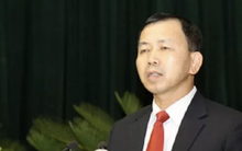 Nguyên Chánh án TAND tỉnh Hòa Bình ra quyết định trái pháp luật