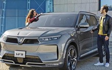 Giá xe điện tại Mỹ ngày càng tăng, VinFast liệu có lợi thế cạnh tranh sau đạo luật mới?