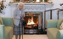 Nhiếp ảnh gia kể về bức ảnh cuối cùng của Nữ hoàng Elizabeth II