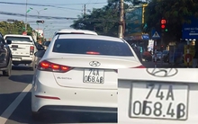 Công an khuyến khích người dân báo tin xe dùng biển số giả, che biển số