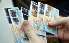 Người dân có thể dùng giấy tờ gì để thay thế khi chờ CCCD gắn chip quá lâu?