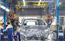 Chưa tiếp tục giảm 50% thuế trước bạ đối với ô tô lắp ráp trong nước