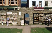 Tiệm sách thành tiêu chí đánh giá phong cách sống của con người