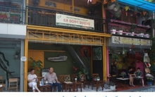 Rút giấy phép cà phê đường tàu, có cần xem xét trách nhiệm của người cấp phép?