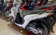 Xe Vision giảm giá mạnh