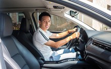 Đỗ Hùng Dũng: “Bông hoa nở muộn” sở hữu thú chơi xe đặc biệt khiến NHM ấn tượng