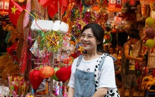 Chen chân lên phố Hàng Mã check-in dịp lễ 2-9