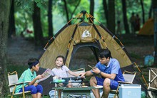 Dựng lều, cắm trại, ăn uống ngoài trời dịp lễ Quốc khánh 2/9