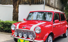 Mini Cooper đời cổ 'lột xác' qua bàn tay người thợ ở Đồng Nai