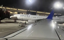 Hy hữu: Toàn bộ chuyến bay trên khắp nước Mỹ phải hạ cánh