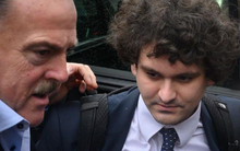 Sam “Xoăn” lần đầu lên tiếng sau khi tại ngoại: Tôi không ăn cắp, khách hàng sẽ yên tâm hơn nếu FTX có thêm thời gian trước khi bị ép phá sản