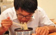 Thói quen ăn uống nhiều người mắc này làm tăng 54% nguy cơ béo phì, 2,5 lần nguy cơ mắc tiểu đường