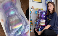 Sắm Tết kiểu người giàu: Không phải mai đào quất, Kỳ Duyên chi 28 triệu để tậu 'gấu nhựa' về chưng trong nhà