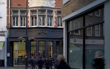 Những nhà hàng ẩm thực Việt cực nổi tiếng tại trời Tây, nhiều nơi còn được báo nước ngoài gợi ý là 'nơi nhất định phải đến'