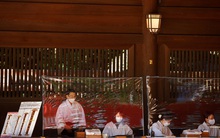 Nhật Bản: Số ca tử vong do COVID-19 2 tuần qua tăng đột biến, cao nhất đại dịch