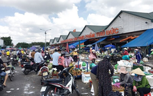 Sau gần 1 năm cam kết lấy lại chợ nông sản chưa thành, Thuduc House (TDH) đâm đơn kiện