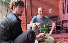 Đại sứ quán Canada tại Việt Nam tổ chức gói bánh chưng đón tết