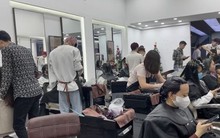 Tiệm làm đẹp dịp Tết kín khách từ sáng tới đêm khuya