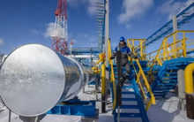 ‘Dằn mặt’ khách hàng lớn nhất bằng cách ngừng cung cấp khí đốt, Nga nhận trái đắng sau 4 tháng thực thi