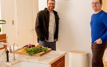 Startup dùng ‘thùng rác’ biến thực phẩm thừa thành thức ăn chăn nuôi, giảm thiểu lãng phí đồ ăn và khí mê-tan thải ra môi trường